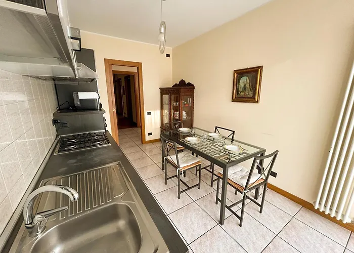 Esclusivo 120 Mq Nel Cuore Di Бергамо