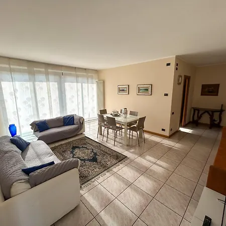 Esclusivo 120 Mq Nel Cuore Di Apartment